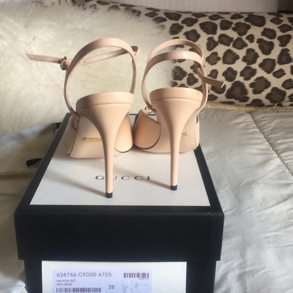 Woman’s Gucci Malaga Kid Skin Rose square Toe Heels in size 38. Never worn . - Picture 3 of 6